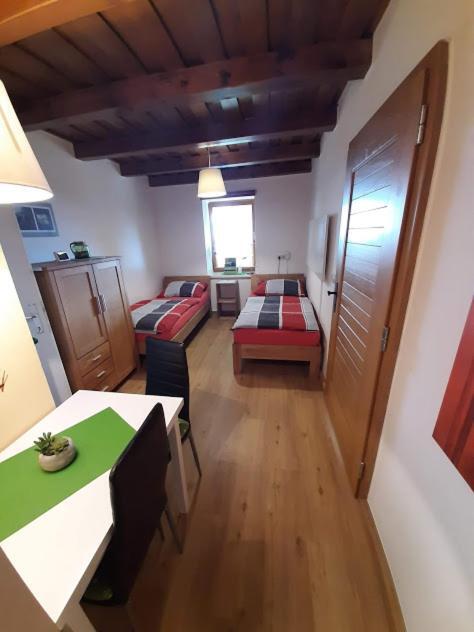 Kellerstoeckl Kamper Villa Eisenberg an der Pinka Luaran gambar